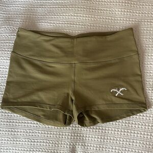 HVIII shorts, olive green size XL